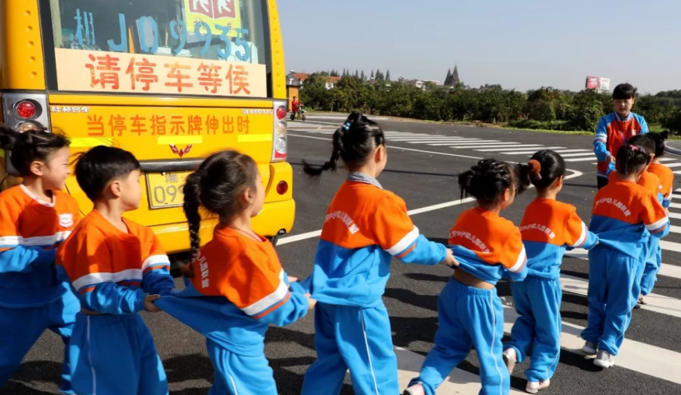 常德市湘北汽车运输有限公司,常德包车客运,常德旅游服务,校车服务